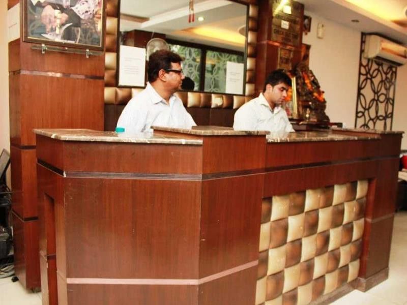 Hotel Treebo Mehar Castle Delhi  Exterior foto