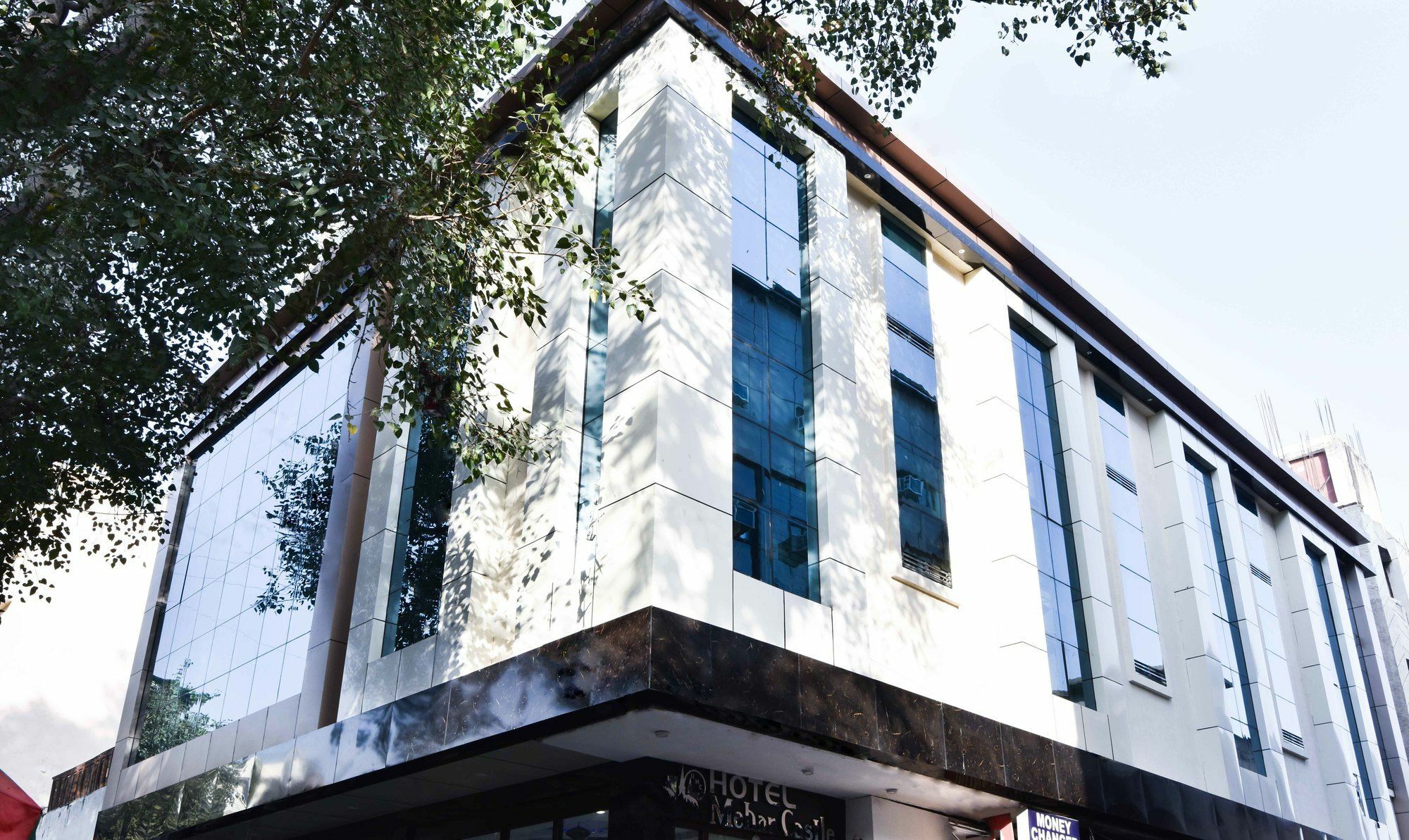 Hotel Treebo Mehar Castle Delhi  Exterior foto