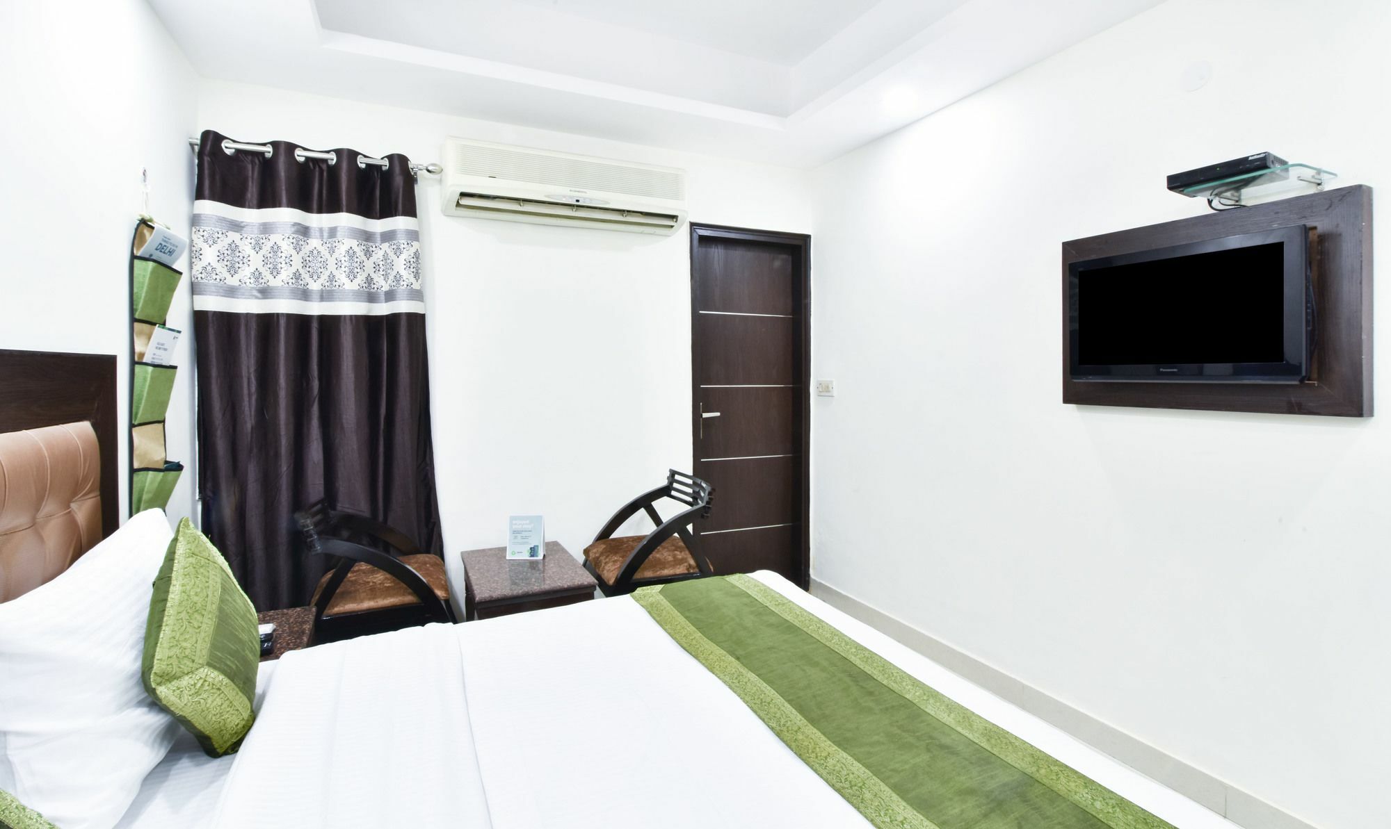 Hotel Treebo Mehar Castle Delhi  Exterior foto
