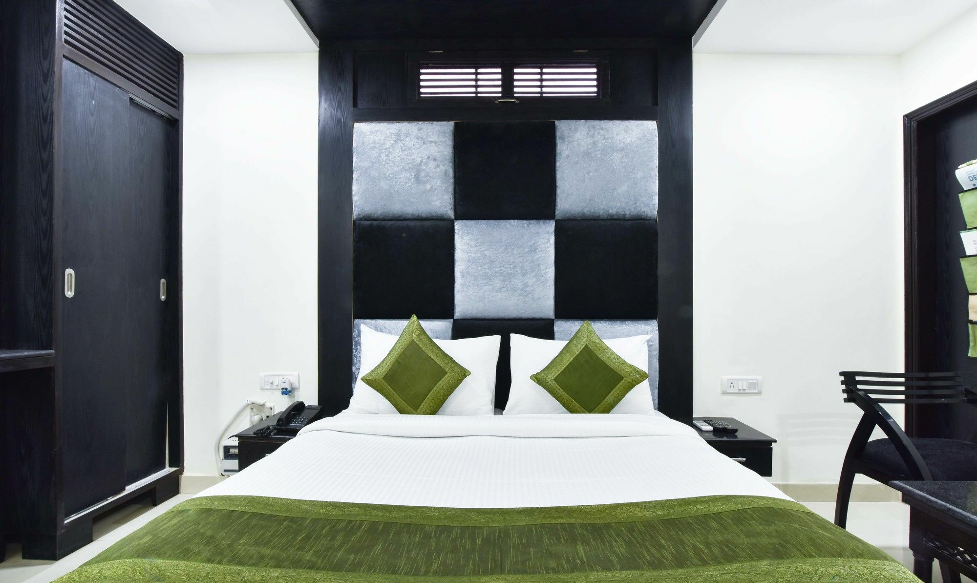 Hotel Treebo Mehar Castle Delhi  Exterior foto
