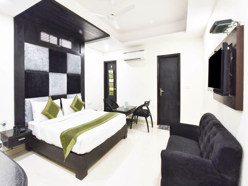 Hotel Treebo Mehar Castle Delhi  Exterior foto